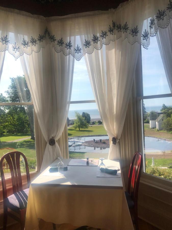St. Martins Country Inn & Vaughan'S Restaurant Esterno foto